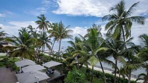 Phòng đôi Tiêu chuẩn, quang cảnh biển | Két bảo mật tại phòng, bàn, khu vực làm việc phù hợp cho laptop 