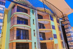 Exterior - Spacious 3 Bedroom Apartment Najeera Town (Kira Town)