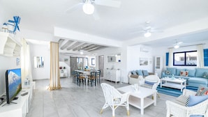 Villa, 5 Bedrooms | Living room | Flat-screen TV - Panorama Blu Villa (Paralimni)
