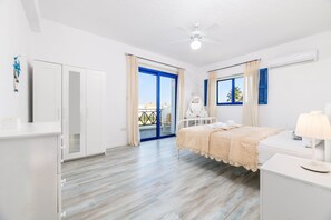 Villa, 5 Bedrooms - Panorama Blu Villa (Paralimni)