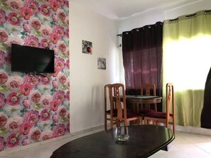 Apartment, 2 Bedrooms | In-room dining - Appart Loubnan (Agadir)