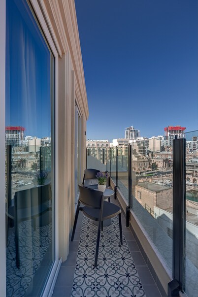 123 MAINSTREET boutique hotel