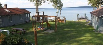 Beautiful Waterfront Hubbard Lake Cottage #3