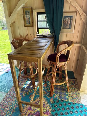 Dining - The Sailing Gypsy & Bunkie Summer Weeks Sat to Sat (Port Elgin)