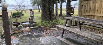 Stunning Waterfront View and Quiet Getaway on Intracoastal Waterway