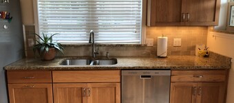 Stunning Waterfront View and Quiet Getaway on Intracoastal Waterway