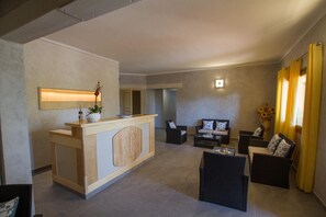 Lobby - Hotel Lu Pitrali (San Teodoro)