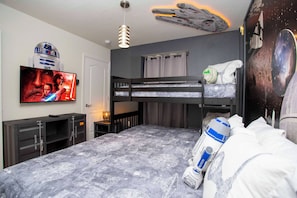 Studio (5 Bedrooms) | Sisätilat