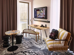 Ropa de cama de alta calidad y minibar