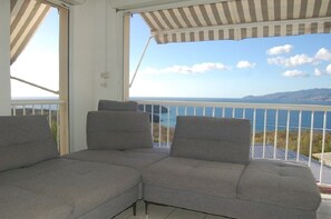 Property grounds - EXCEPTIONAL VIEW OF THE CARIBBEAN SEA, ON THE FORT DE FRANCE BAY. (Les trois ilets)