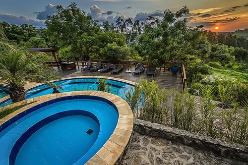 Hospedaria Casa da Pedra