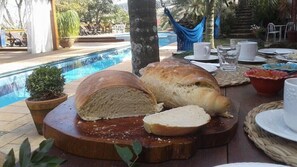 매일 뷔페 무료 아침 식사 포함