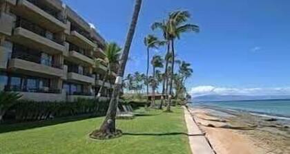 Stunning Sunsets and Direct Oceanviews at Paki Maui