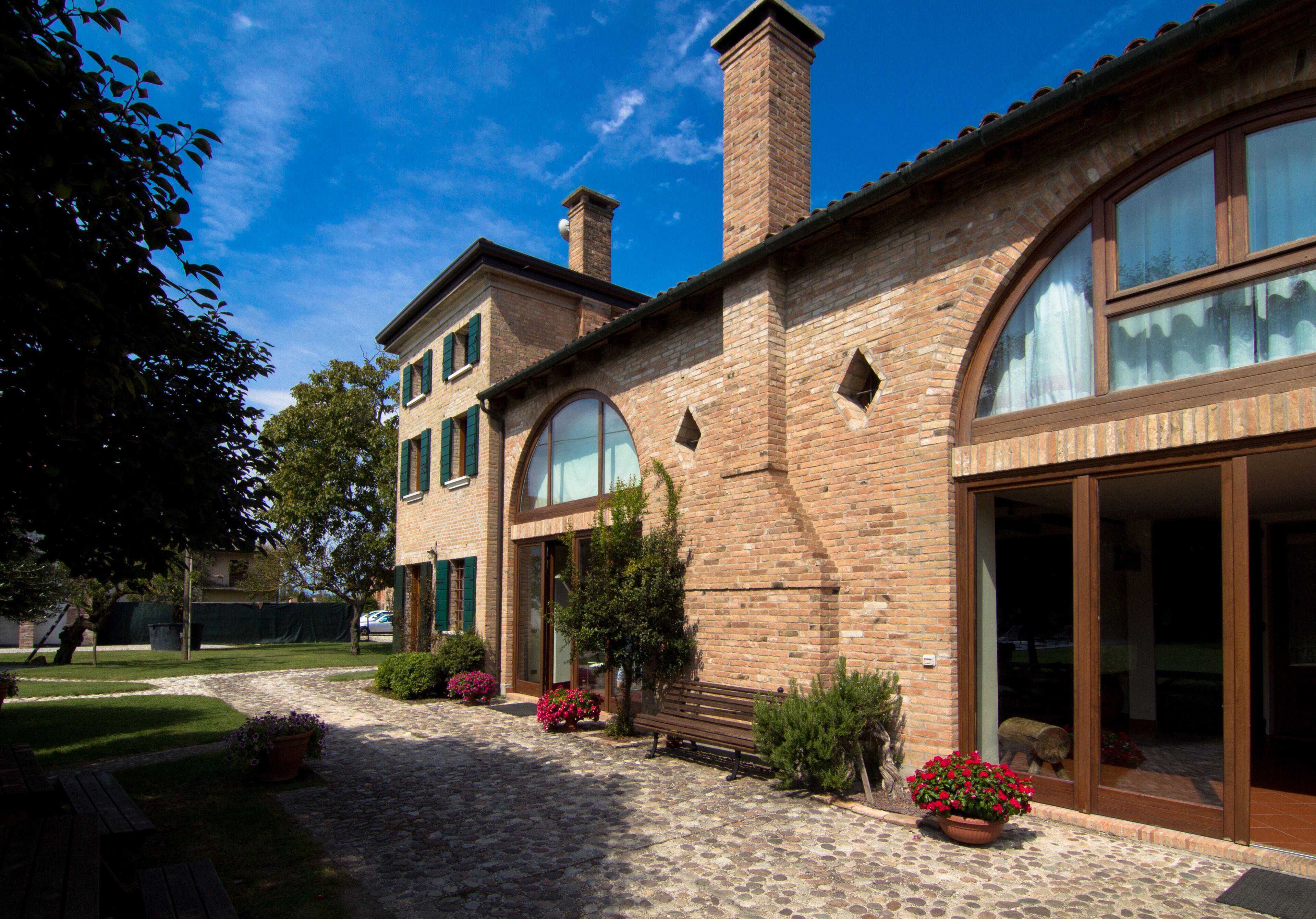 Facciata della struttura