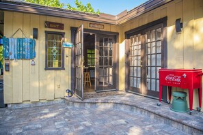 تفاصيل الفندق من الخارج