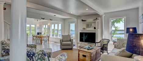 TV connectée, livres