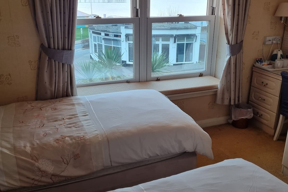 deluxe double or twin room, sea view (room 6) | view from room