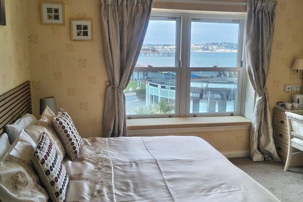 Deluxe Double or Twin Room, Sea View (Room 6) | Individually decorated, individually furnished, desk, iron/ironing board