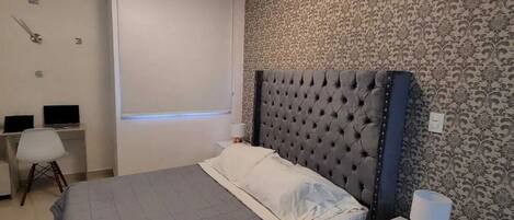 2 soverom, strykejern/-brett, wi-fi og sengetøy