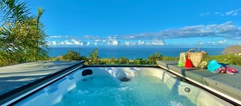 CASA LAVA Bright house with magnificent sea views.