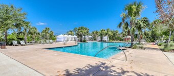 Lovely Home w/ Screened-In Porches, Balcony & Shared Pool - Walk to the Beach