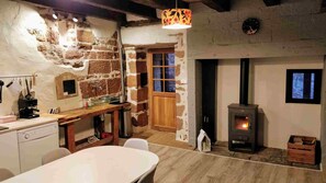 Interior - Charming village house (Meyssac)