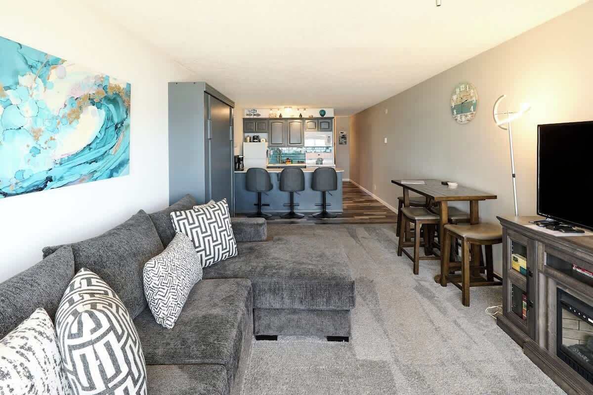 TV, offices
