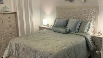 1 bedroom, desk, iron/ironing board, free WiFi