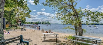 Sunsets await you! Boat Mooring! Game room for everyone to have fun!