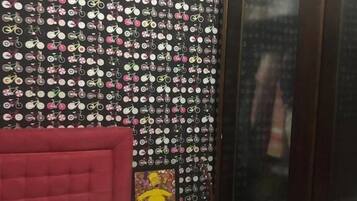 1 bedroom, blackout drapes, iron/ironing board, free WiFi