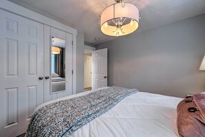 2 soverom, strykejern/-brett, wi-fi (inkludert) og sengetøy