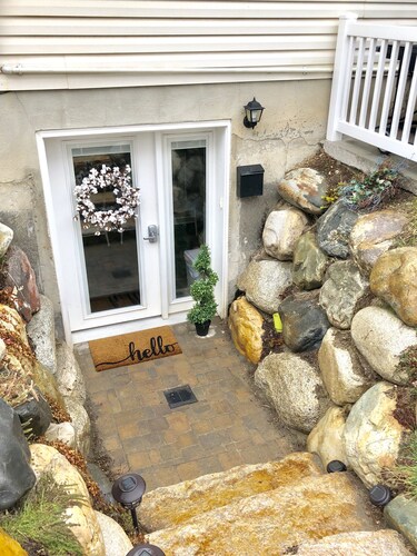 Private Bsmt Apt- 3 miles to thanksgiving point Lehi