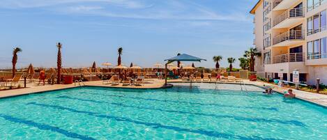 Sisäuima-allas, lämmitetty uima-allas