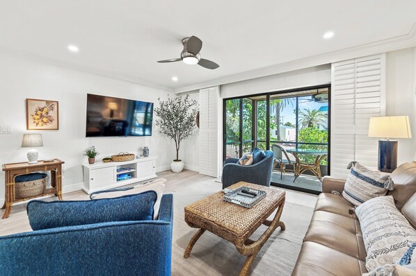 TV, DVD player - Newly Renovated Garden View 2 bed, 2 bath at Sanibel Moorings #821 (Sanibel)