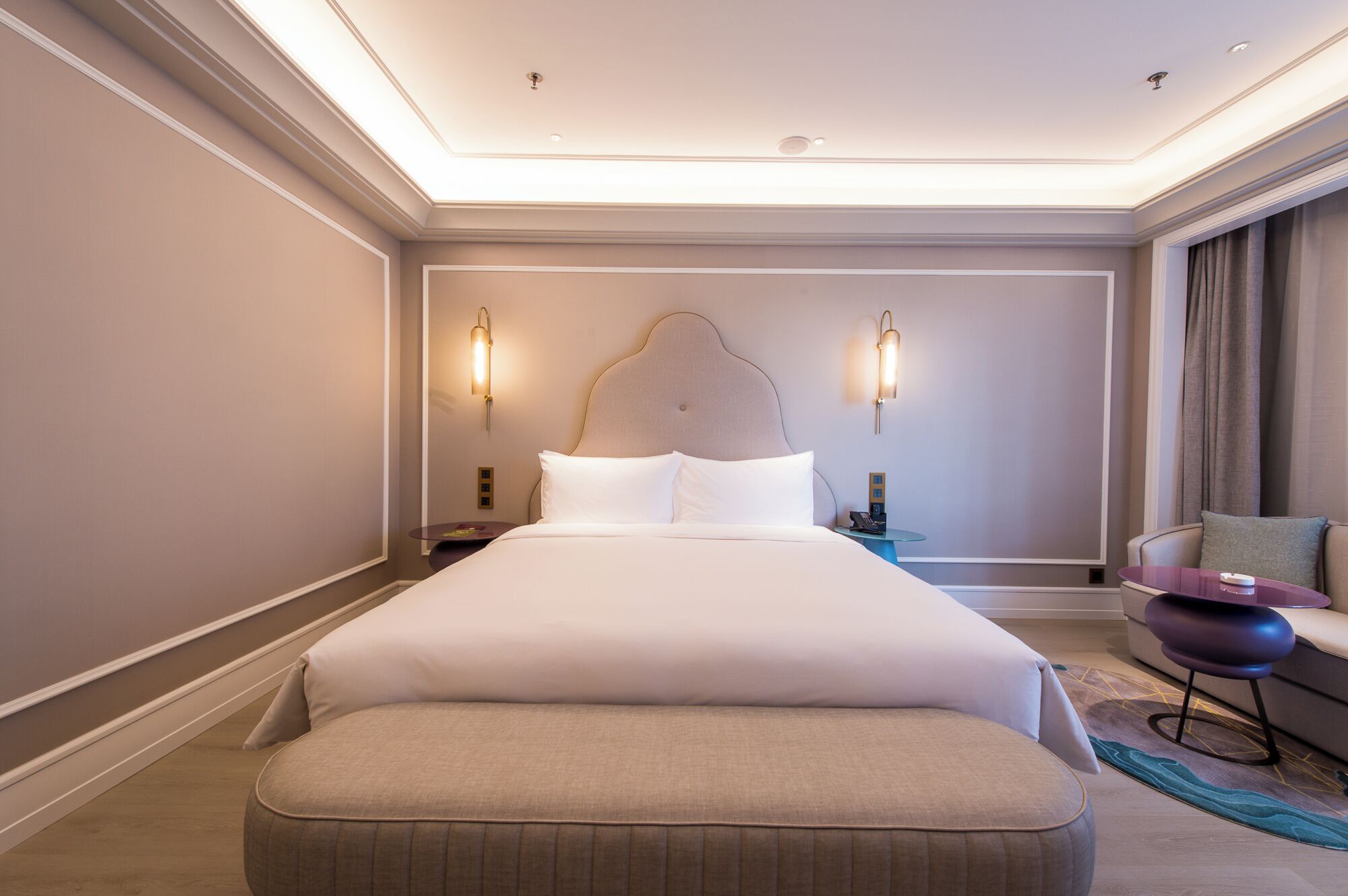 Habitación superior, 1 cama King size | Caja de seguridad en la habitación y decoración personalizada 