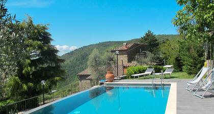 Estupenda casa de vacaciones privada para 6 personas con piscina privada, TV y terraza