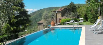 Stunning private villa for 6 guests with private pool, TV and terrace