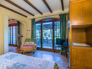3 Schlafzimmer, Reisekinderbett, kostenloses WLAN