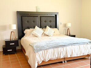 4 bedrooms, in-room safe, iron/ironing board, free WiFi