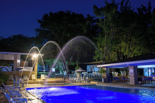 Hotel Familia Casa Blanca