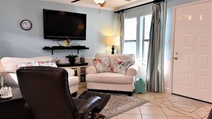 Room - Sea Horse 311 by Bender Vacation Rentals (Gulf Shores)