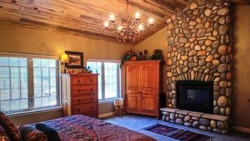 4 chambres, bureau, lit parapluie, Wi-Fi gratuit