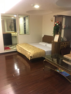 10 makuuhuonetta, Wi-Fi