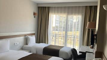 Standard Twin Room | Premium bedding, minibar, in-room safe, individually decorated