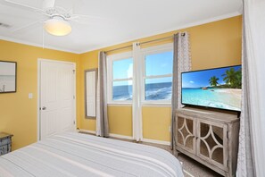 3 bedrooms, free WiFi, bed sheets - Beachfront, Screen Porch, North Cape San Blas ~ Pelican Crossing (Cape San Blas)