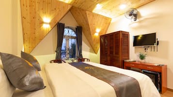 Superior Double Room, Pool View