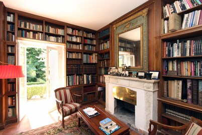 The Writers' Country House - 5BR/4BT with shared Swimming Pool