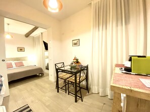1 bedroom, travel crib, WiFi, bed sheets