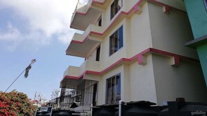 Front of property - Hotel Juniper (Darjeeling)
