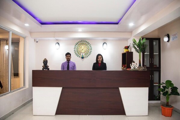 Reception - Hotel Juniper (Darjeeling)